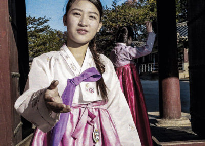 villes_mobiles_seoul_is_watching_me